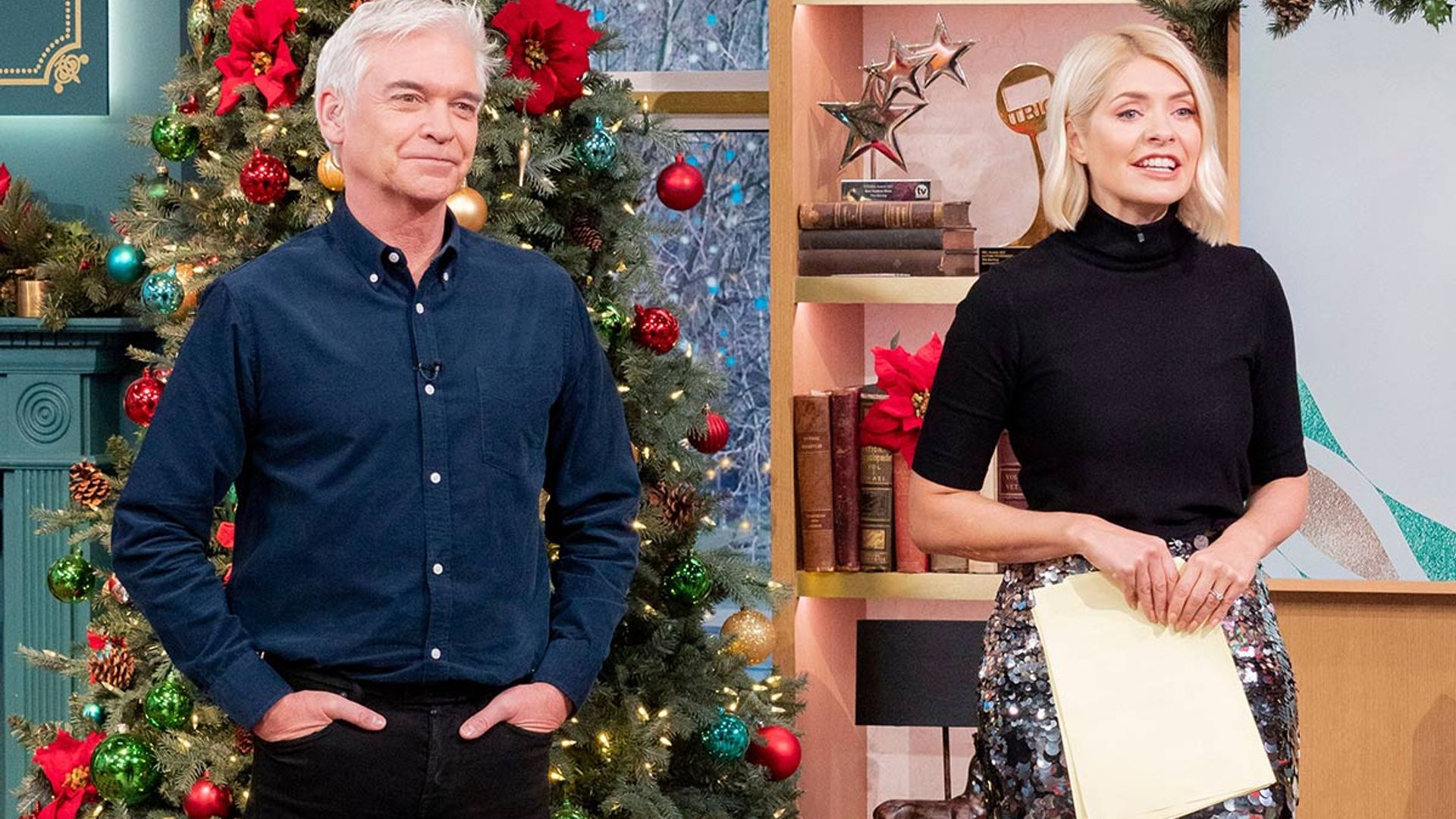 Phillip Schofield pays emotional tribute to departing This Morning co