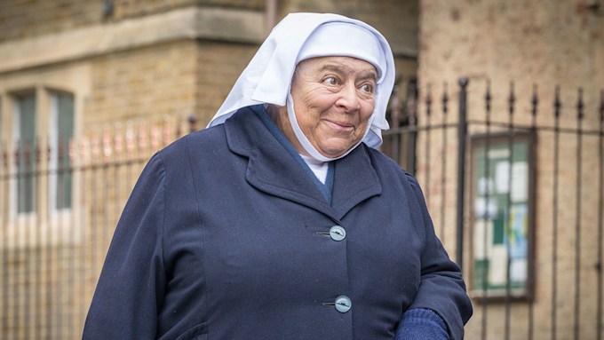 Call The Midwife Star Teases How Unpredictable Miriam Margolyes Returns To The Show Hello 