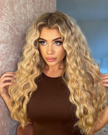 Dancing on Ice 2022: who is Liberty Poole dating? | HELLO!