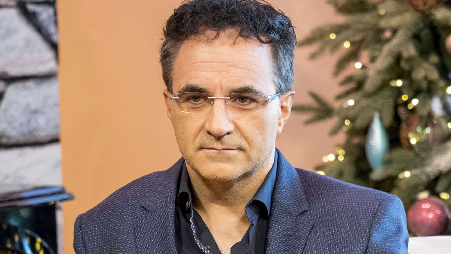 Supervet At Christmas 2022 Supervet Noel Fitzpatrick Breaks Silence On Heartbreaking Family Death |  Hello!