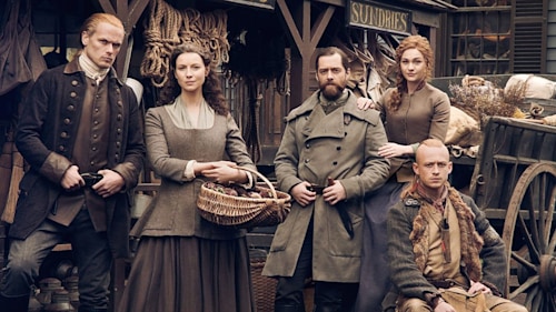Outlander season six episode one breakdown featuring Sophie Skelton and Richard Rankin