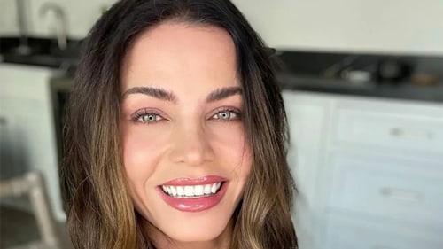 The Rookie's Jenna Dewan shares behind-the-scenes snap from Julianne Hough's new dance project