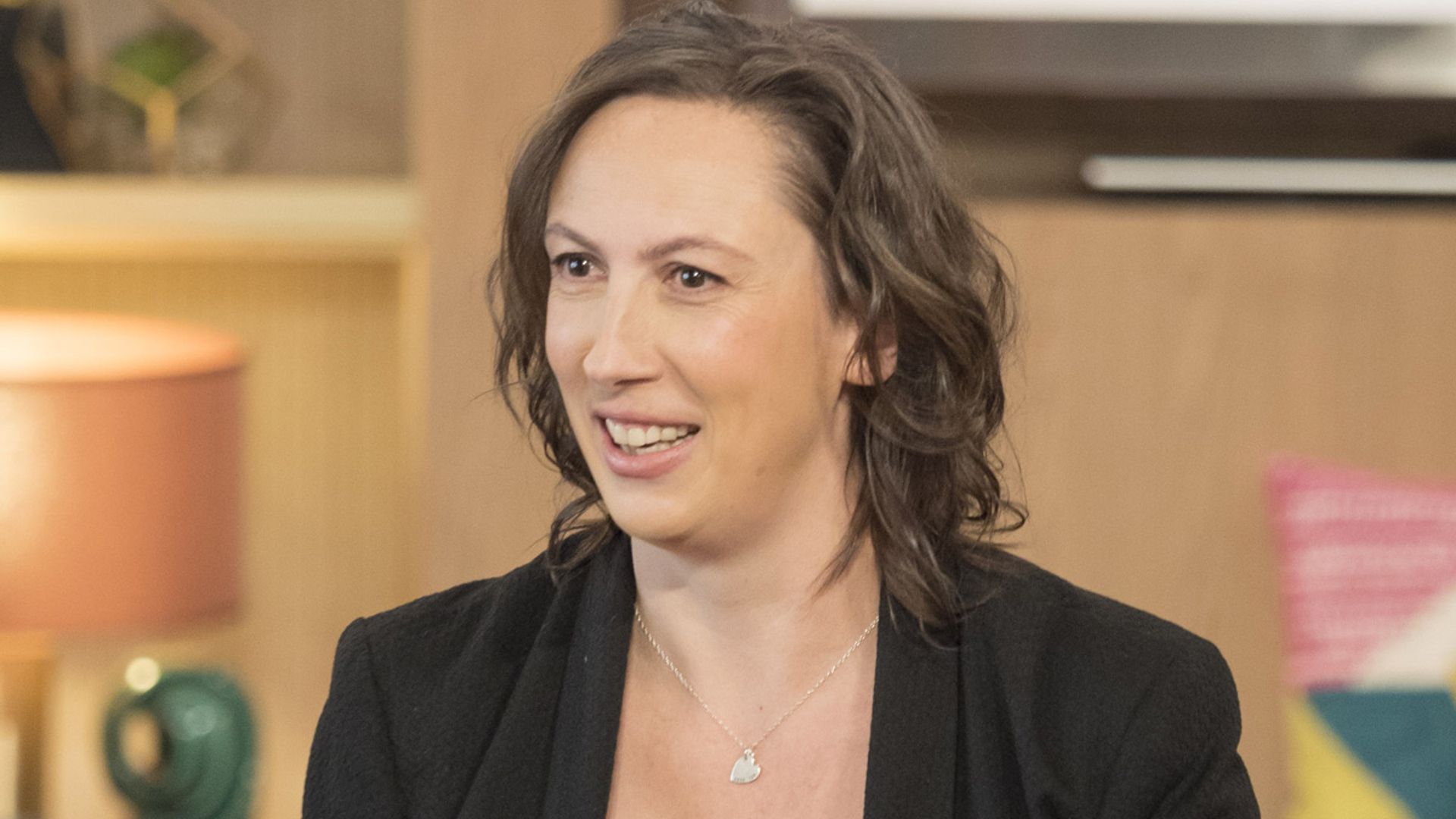 Miranda star Miranda Hart sets the record straight on reports of new ...