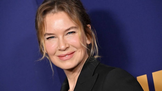 Renee Zellweger addresses unrecognizable appearance - see photos | HELLO!