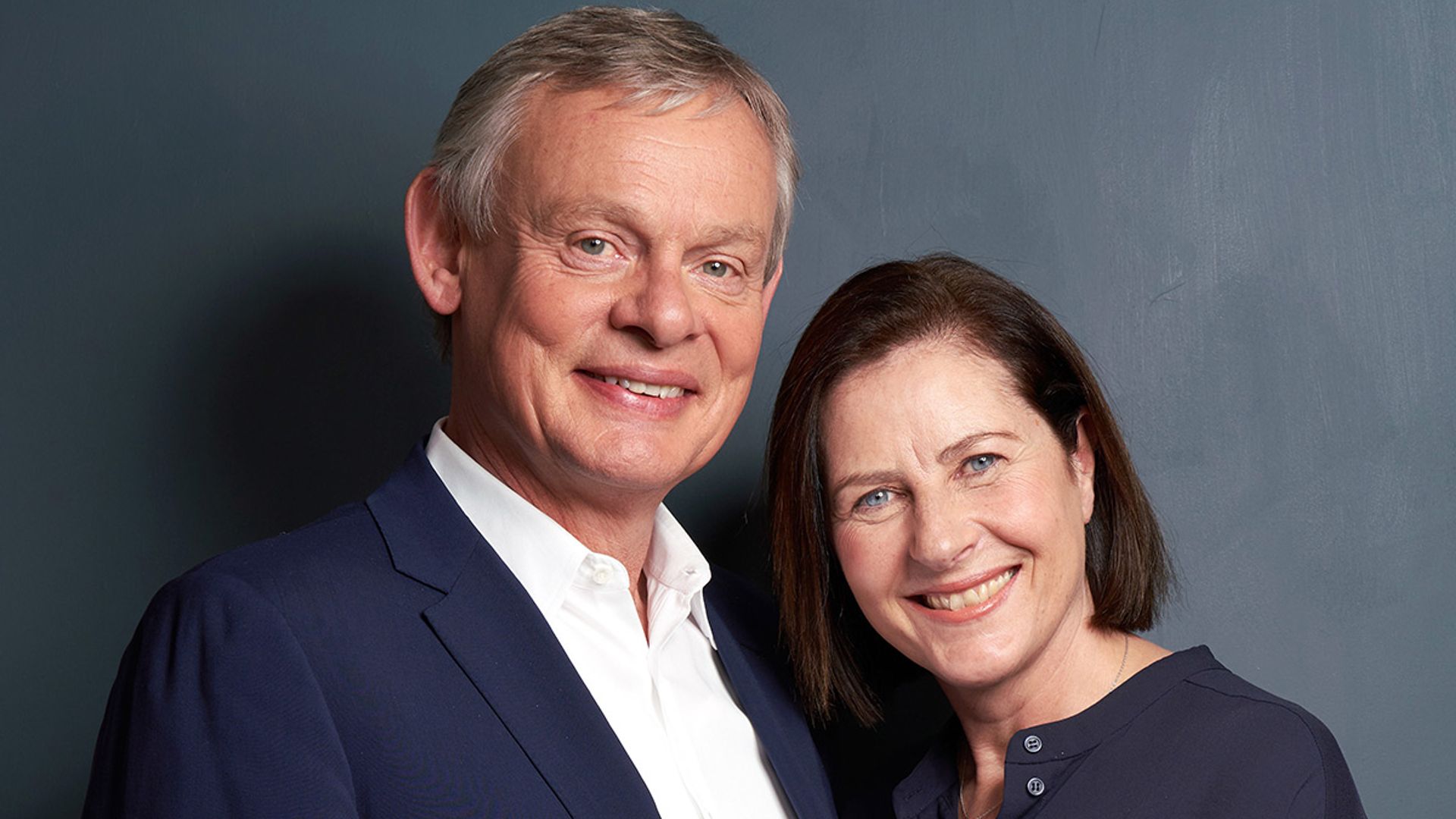 Who is Martin Clunes' famous wife Philipa Braithwaite? Find out