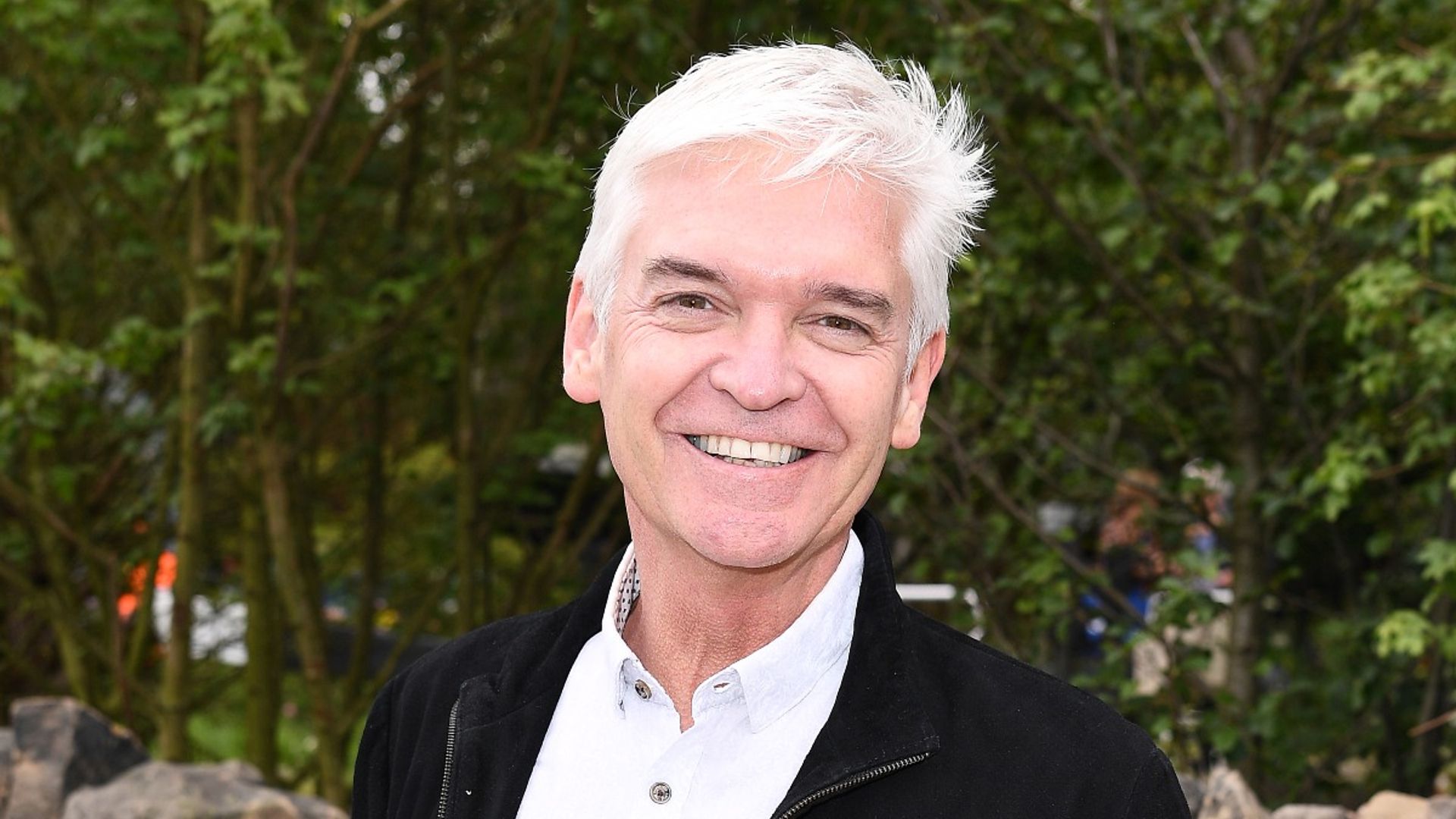 This Morning Star Phillip Schofield Sheds Tears As He Gives Emotional Health Update Hello 