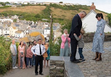 Doc Martin fans in tears as final episode leaves them on the edge of