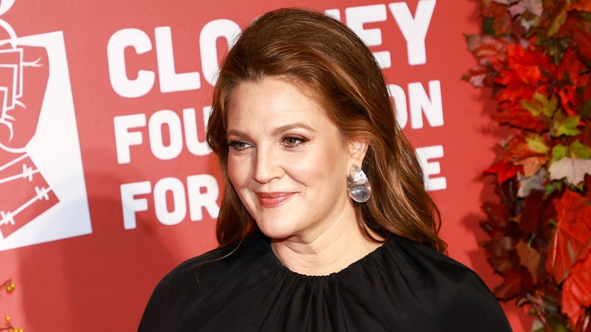 drew-barrymore-makes-return-to-daytime-show-following-sudden-shake-up