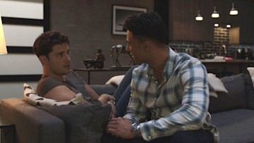 9-1-1 Lone Star fans seriously worried for beloved character following