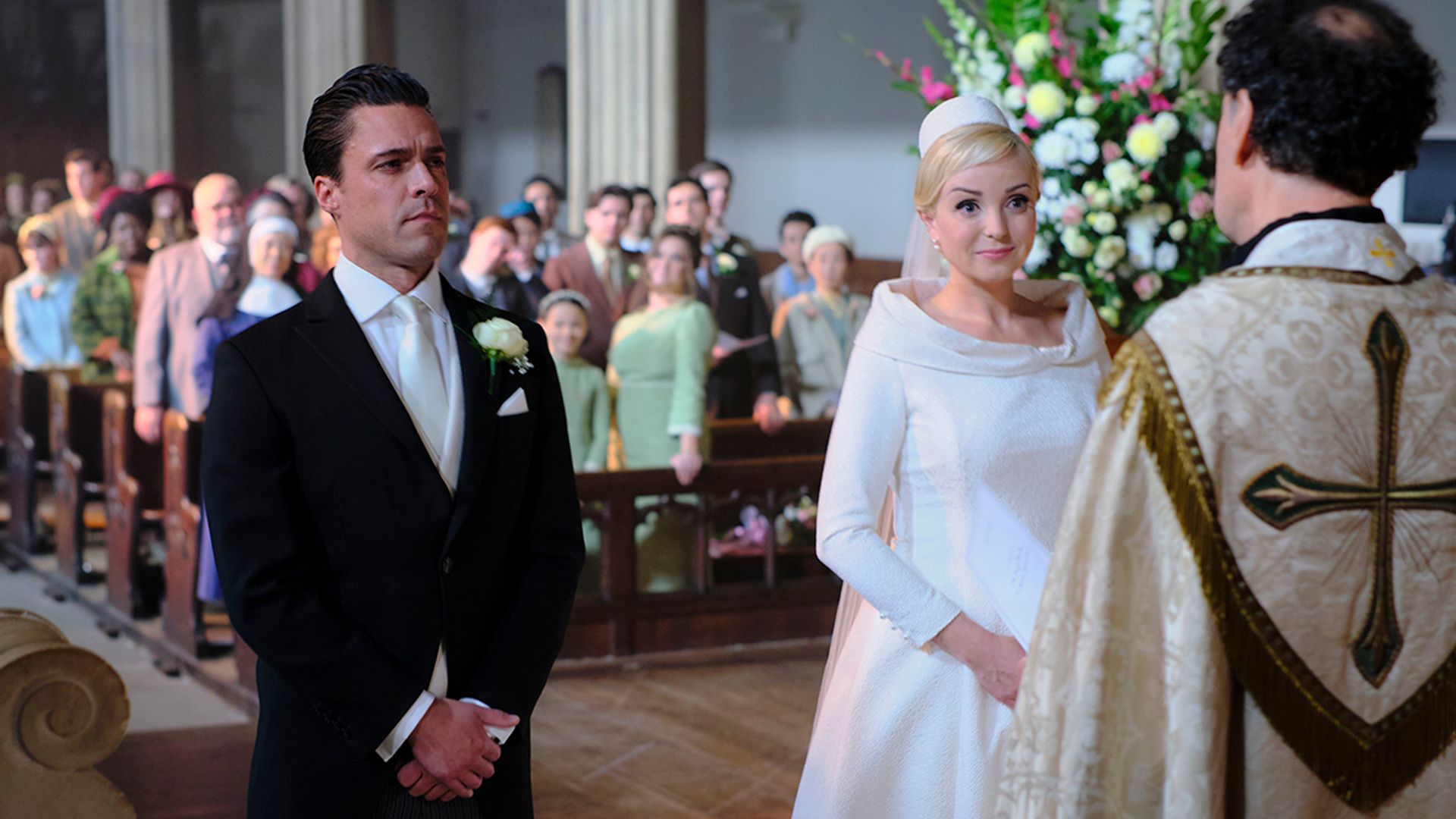 Call the Midwife star reveals 'heartstopping' wedding moment in finale ...