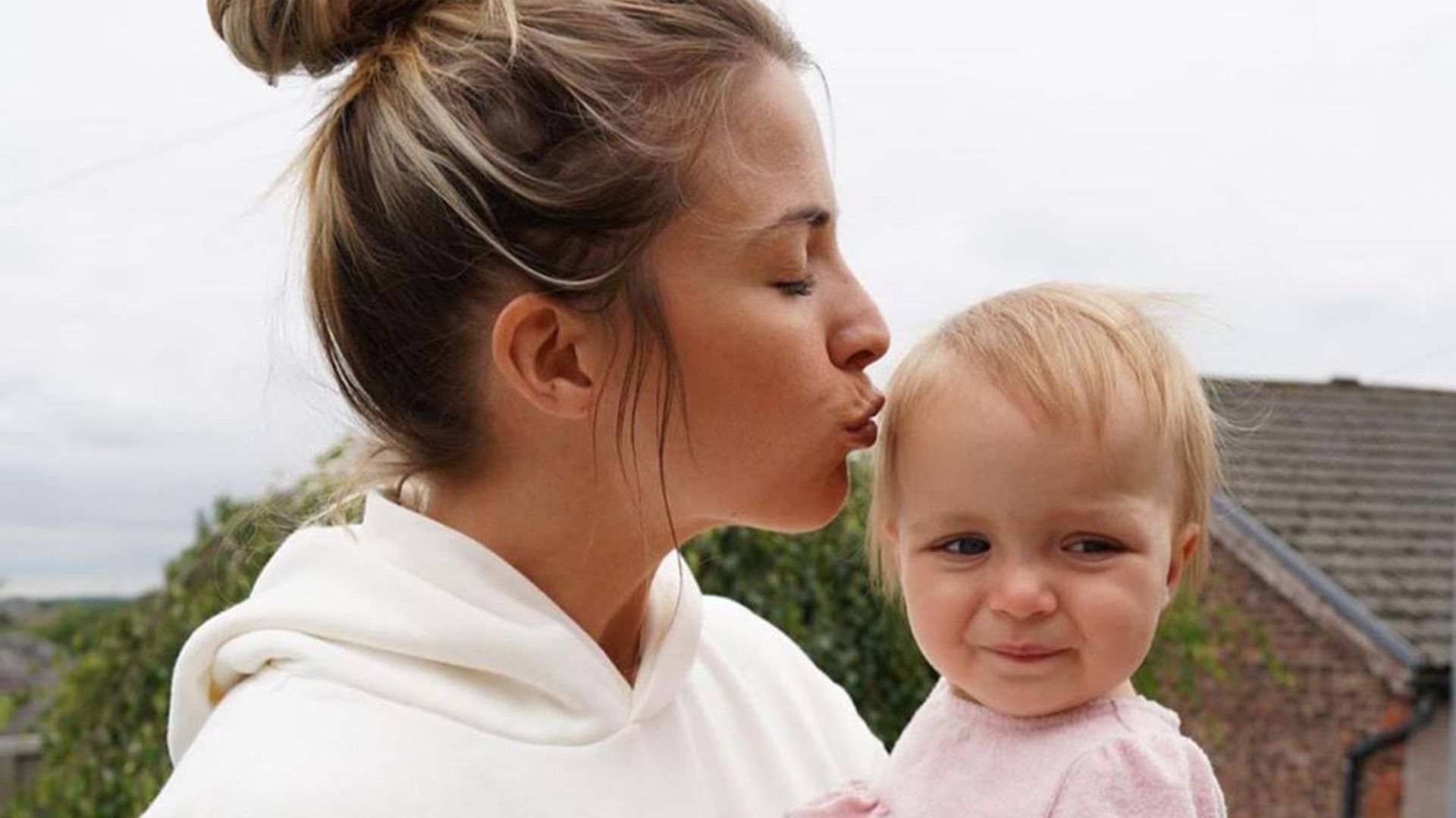 Strictlys Gemma Atkinson Sparks Reaction With Picture Of Gorka Marquez And Daughter Mia See