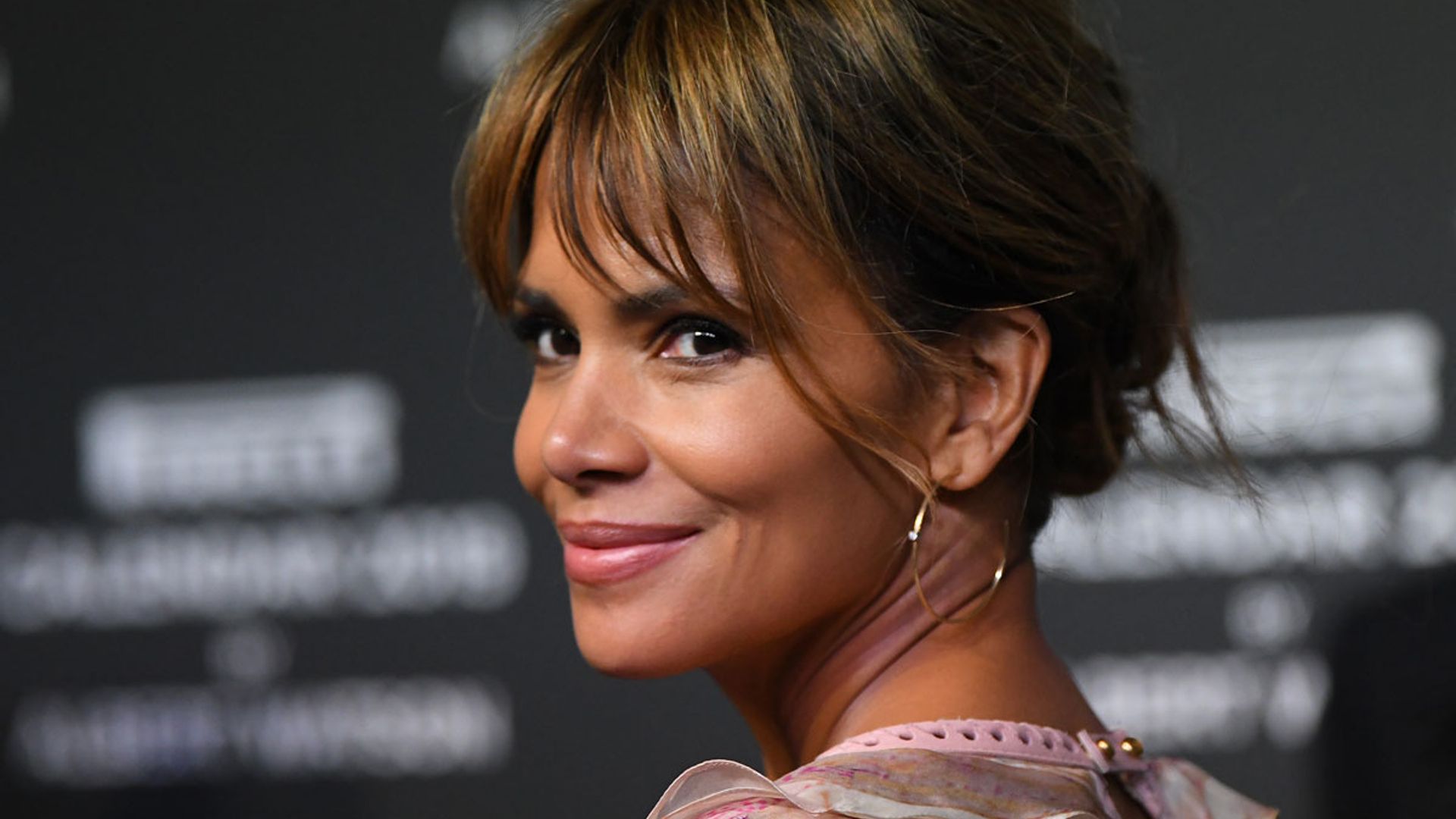 Halle Berry unveils hair transformation we totally didn't see coming - and  woah | HELLO!