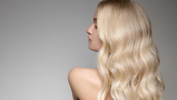 hair-extensions-blonde
