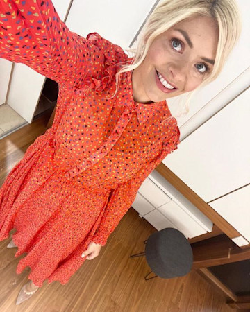 This Morning Holly Willoughby Shows Off Stunning Hair Transformation This Morning Holly Willoughby Shows Off Stunning Hair Transformation