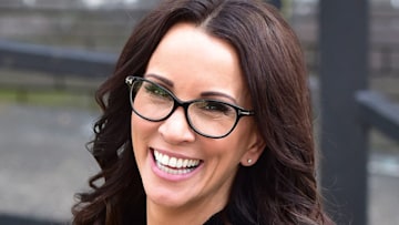 andrea-mclean-smiles-for-camera-