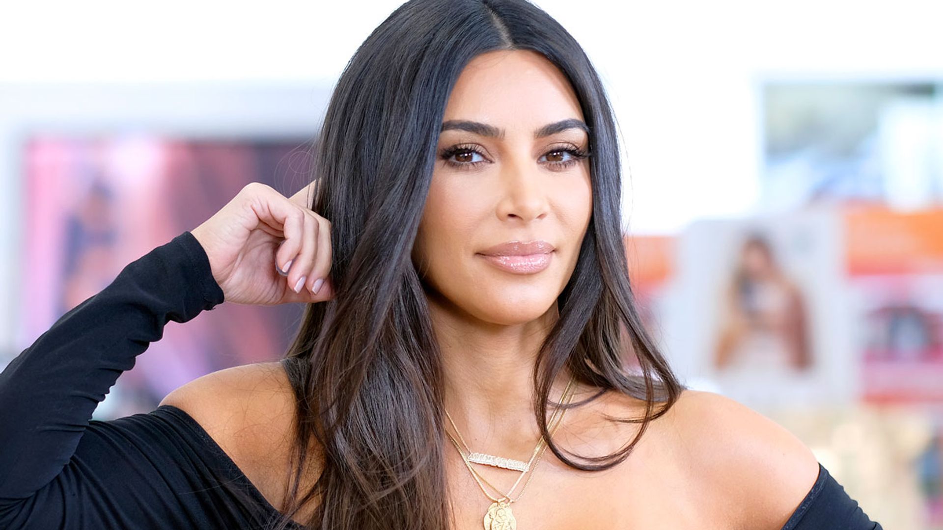 Kim Kardashian shocks fans with new hair transformation – see reaction | HELLO!