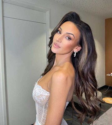 michelle-keegan-wavy-hair