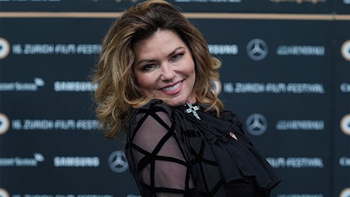 Shania Twain debuts major transformation - and you won't believe it!