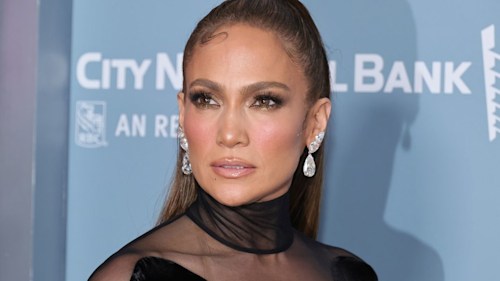 Jennifer Lopez wows with never-ending multi-colored hair transformation