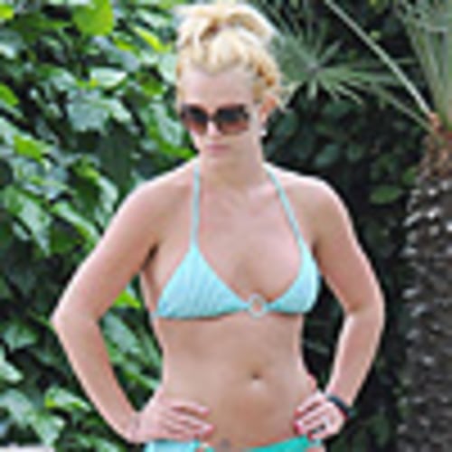 Enjoy your hols and build a Britney-style bikini body