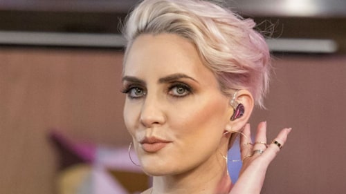 Steps' Claire Richards looks incredible following six stone weight loss
