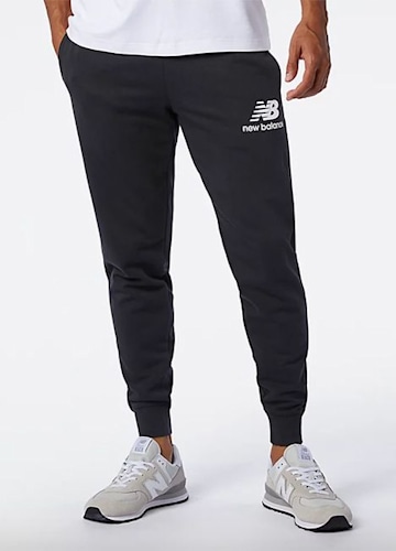 new balance trackies