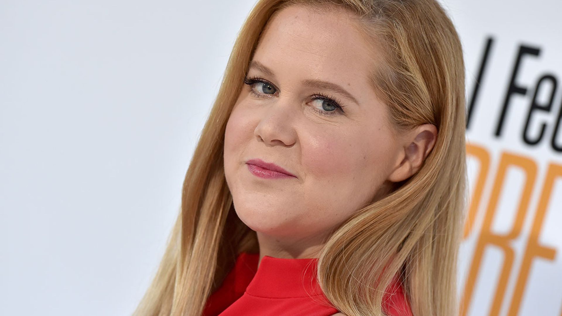 Amy Schumer Shares Video With Doctor After Finding Tumor In Appendix