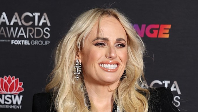 Rebel Wilson puts extremely toned figure front and center in skin-tight