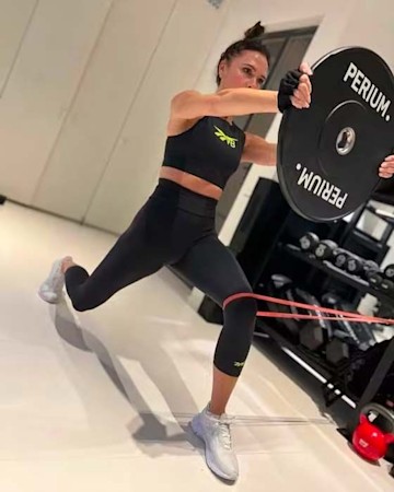 Victoria Beckham - weightlifting