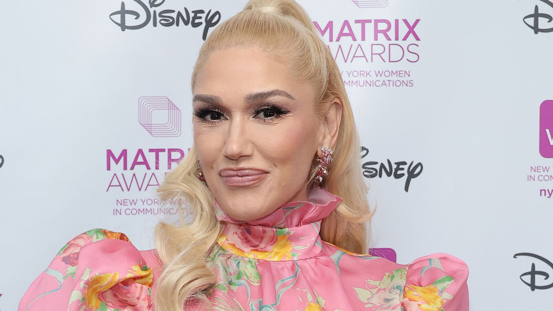 Gwen Stefani's careerthreatening injury all the details HELLO!
