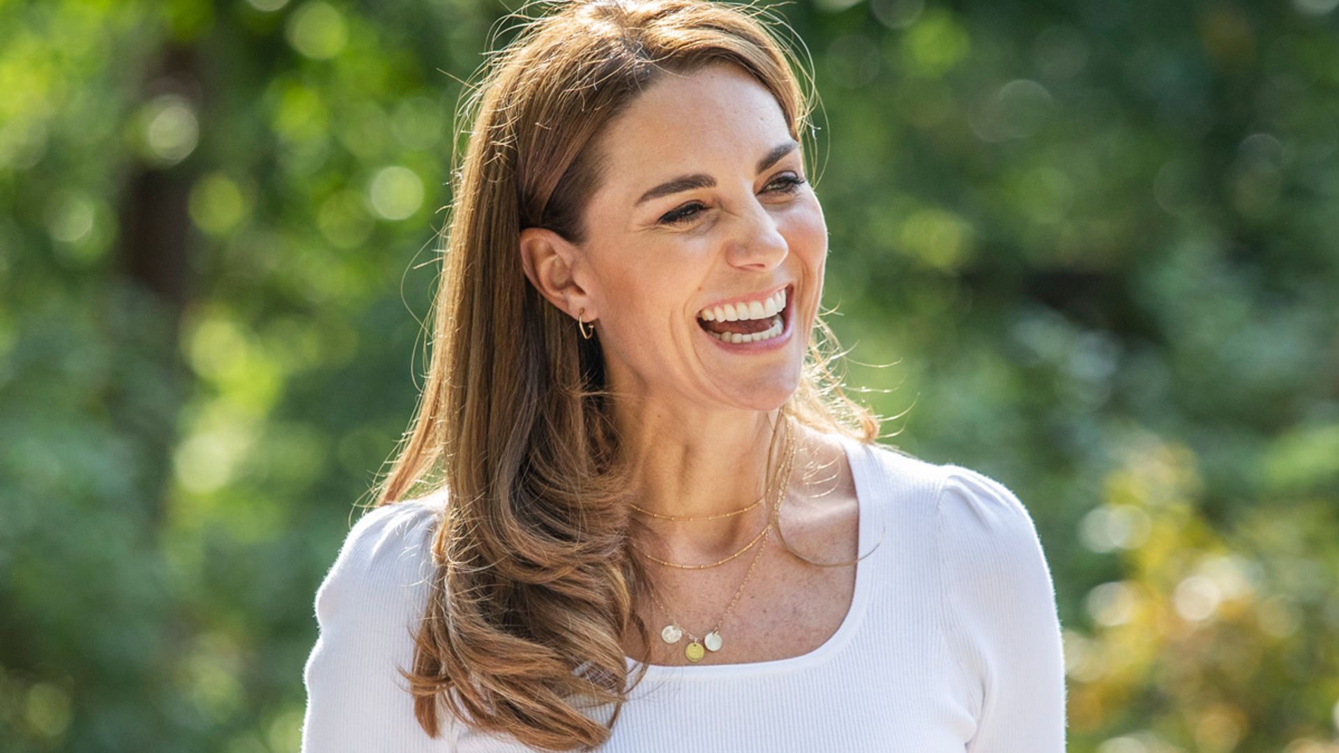 kate-middleton-s-gravity-defying-home-workout-for-toned-figure-revealed