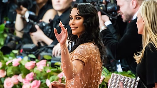 Kim Kardashian praised for posting makeup-free photo – check it out