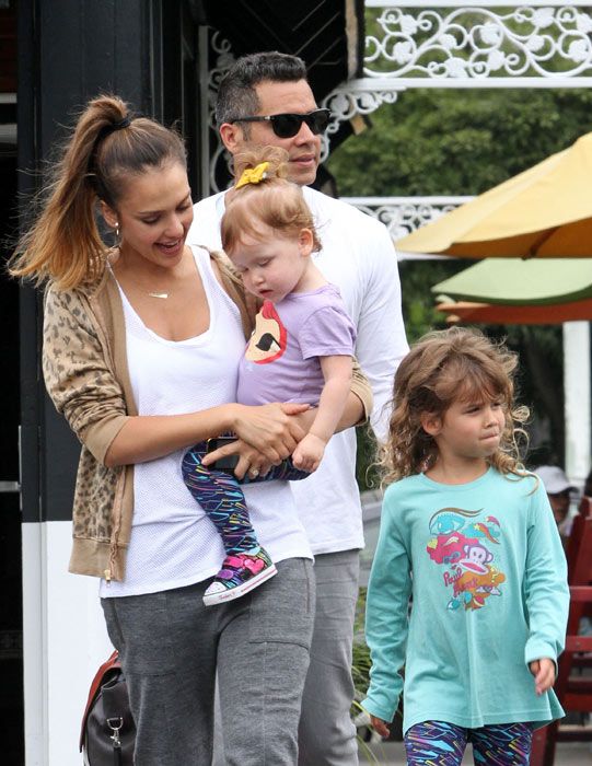 Jessica Alba reveals her healthy living mission HELLO!