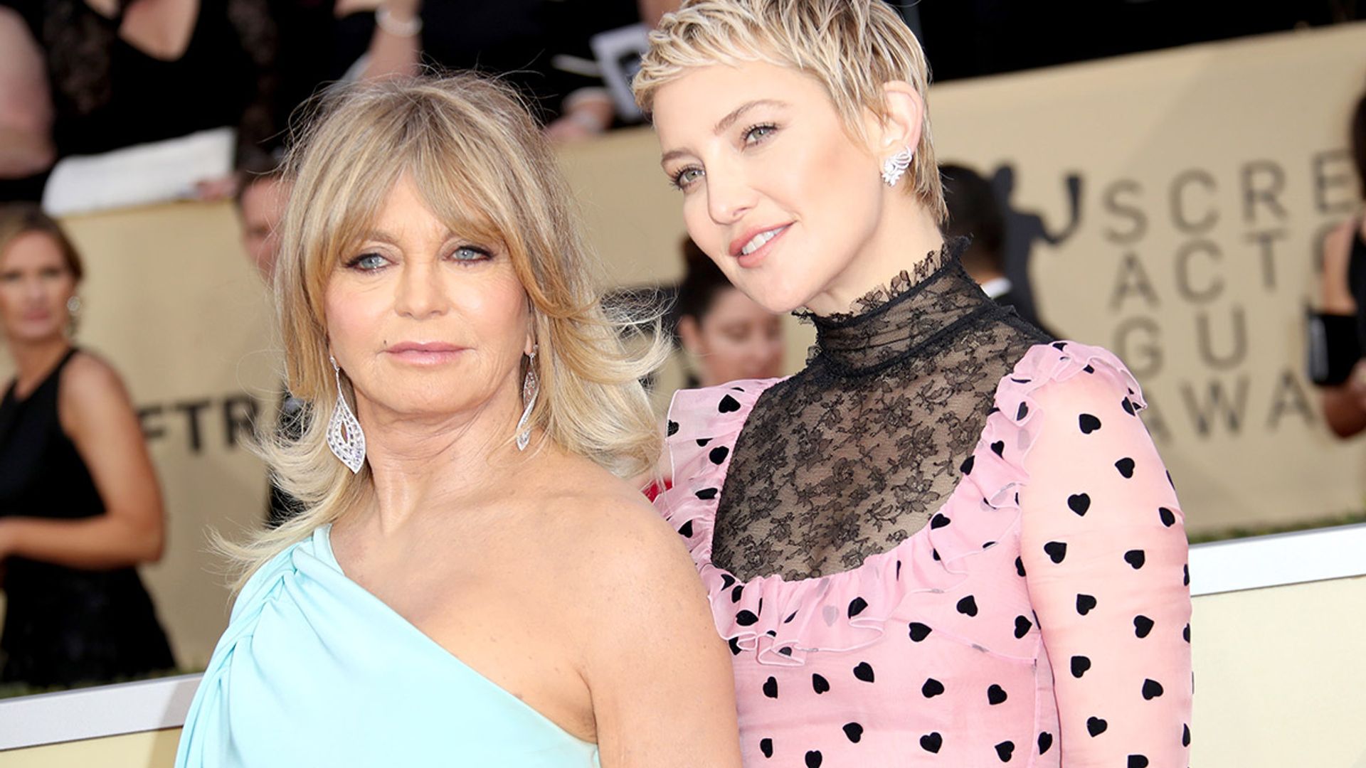 Kate Hudson makes heartbreaking comment about childhood with Goldie Hawn and Kurt | HELLO!
