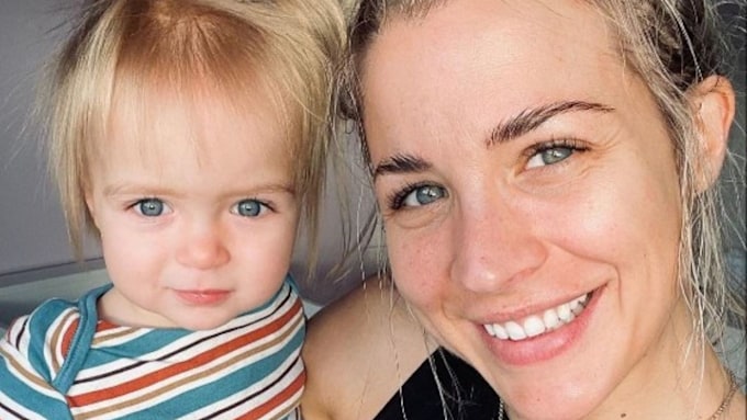 gemma-atkinson-mia-smiling