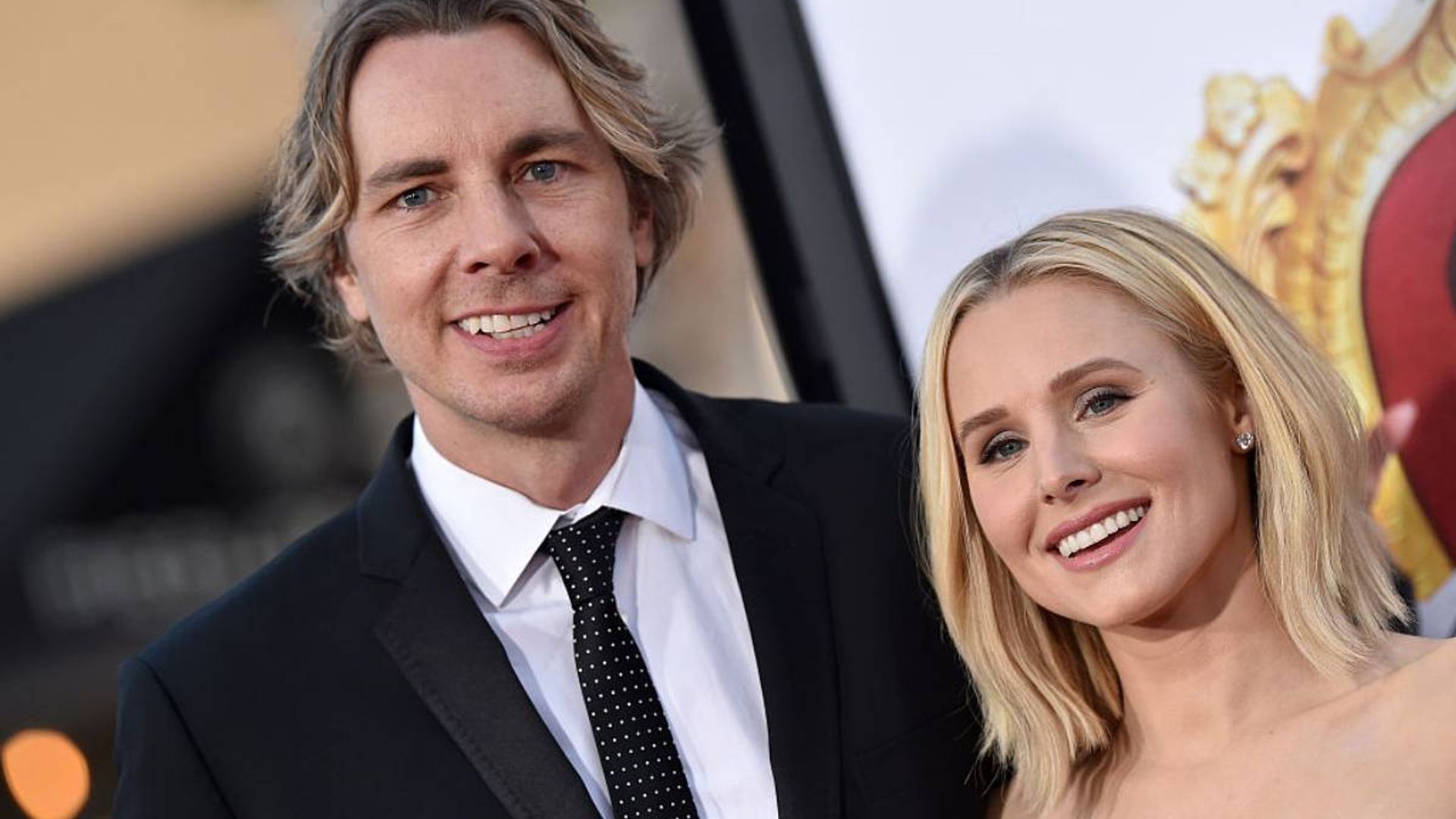 Kristen Bell's daughters are just like her in adorable video with dad