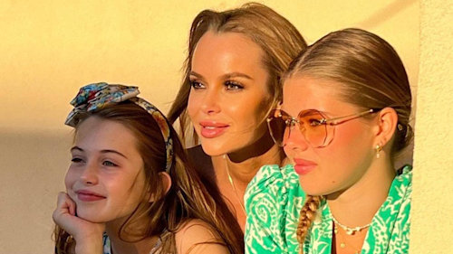 Amanda Holden twins with lookalike daughter Hollie for gravity-defying video