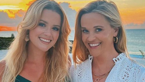 Reese Witherspoon's lookalike daughter has sweetest reaction to mom's message