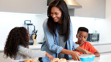 'I'm a child food expert: here's how to pack lunches for fussy eaters
