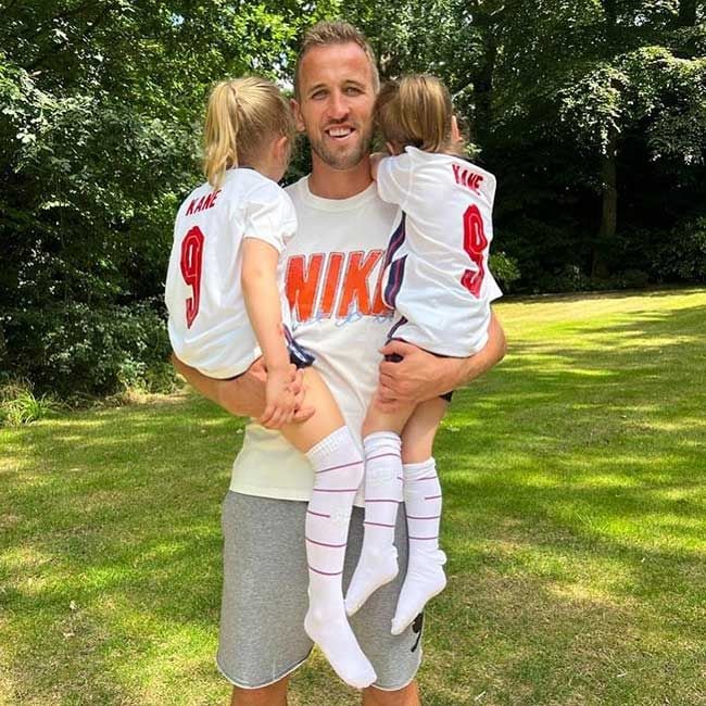 Harry Kane's Cutest Dad Moments With His Lookalike Kids We All Missed ...