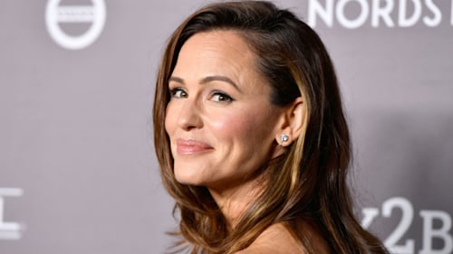 Jennifer Garner's recap post-Thanksgiving with three kids is not what you'd expect