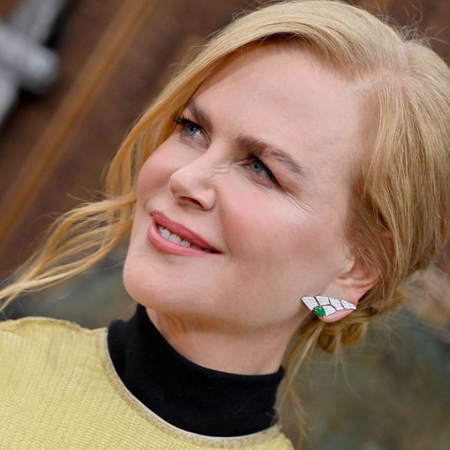 Nicole Kidman Swears By Neck Cream Like This To Tighten Loose Jowls ...