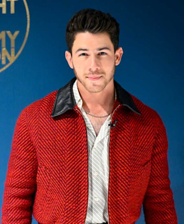 celebrity mens grooming tips products nick jonas