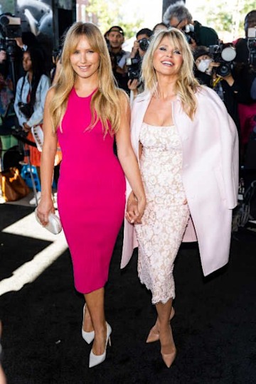 christie brinkley with daughter sailor nyfw
