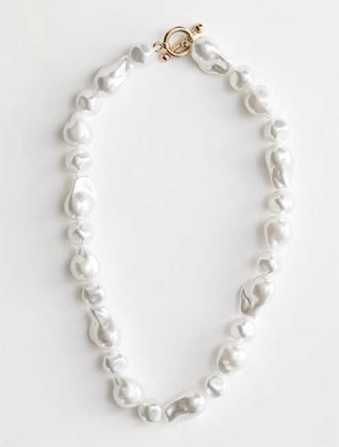 cool pearl necklaces