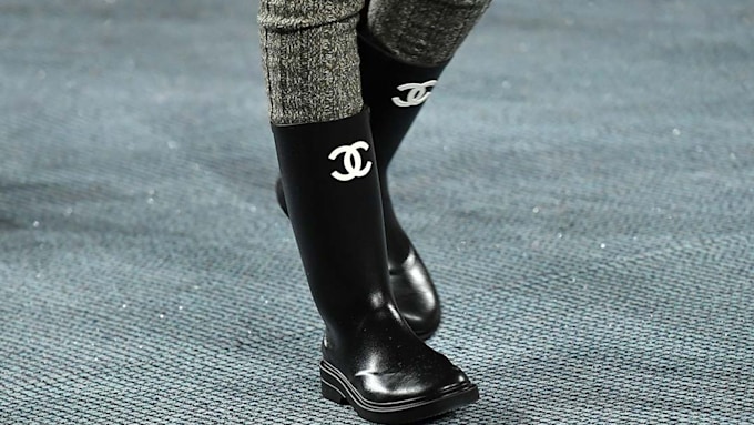 The Chanel AW22 wellies cemented the indie sleaze trend for 2022 | HELLO!