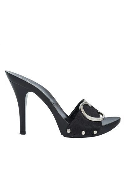 7 vintage Dior pieces that you need to add to cart right now | HELLO!