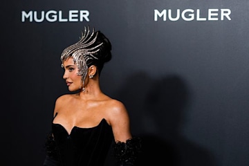 Kylie Jenner Wears Mugler Headdress