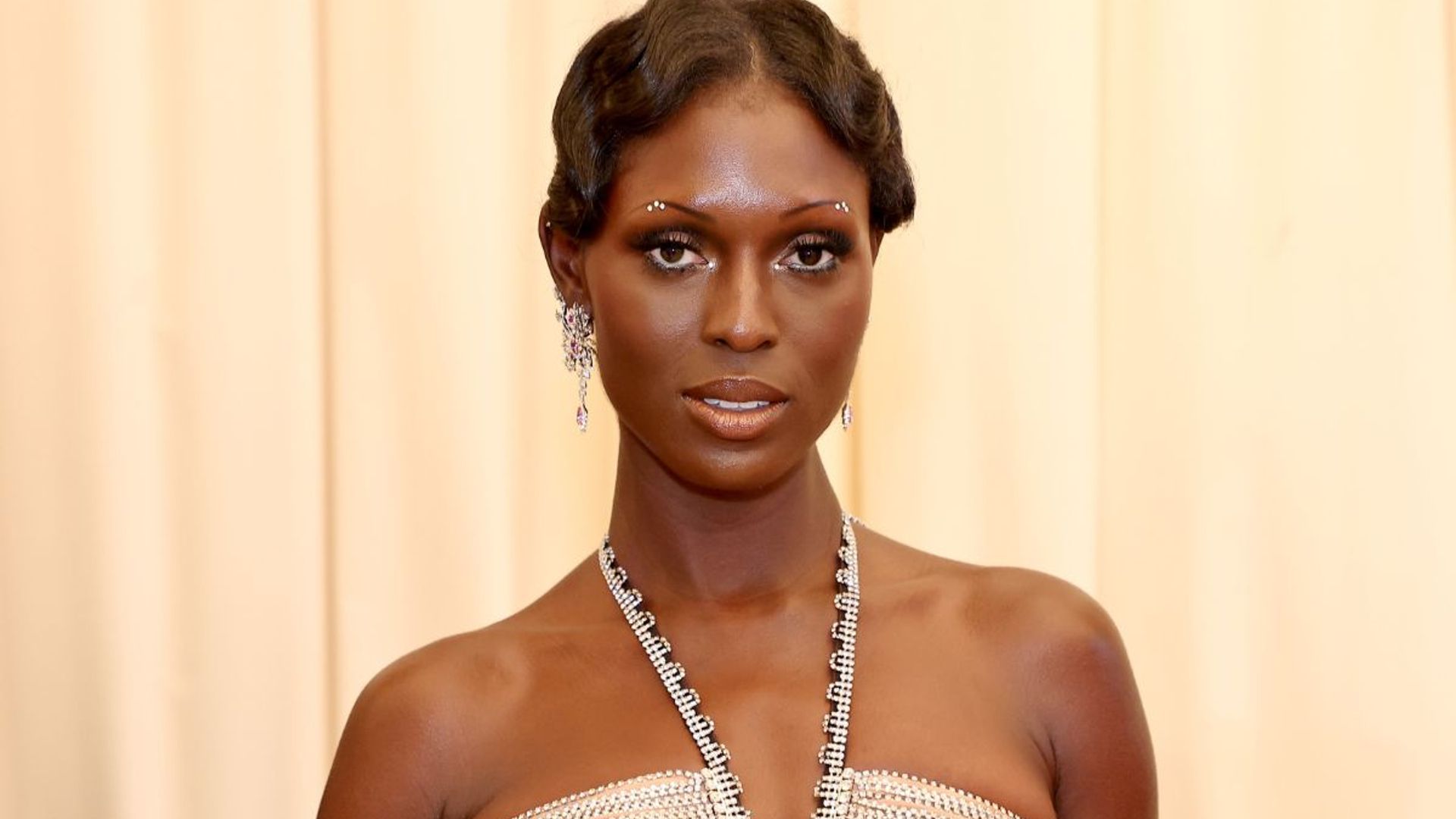 Jodie Turner-Smith has been selected to host the Fashion Awards 2022 ...