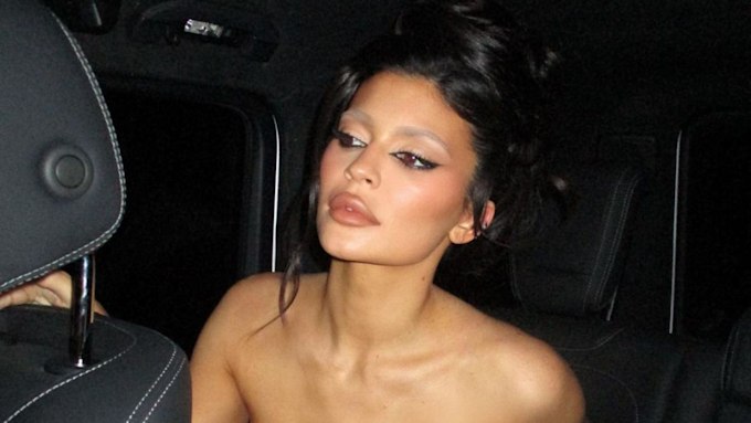 kylie jenner bleached eyebrows